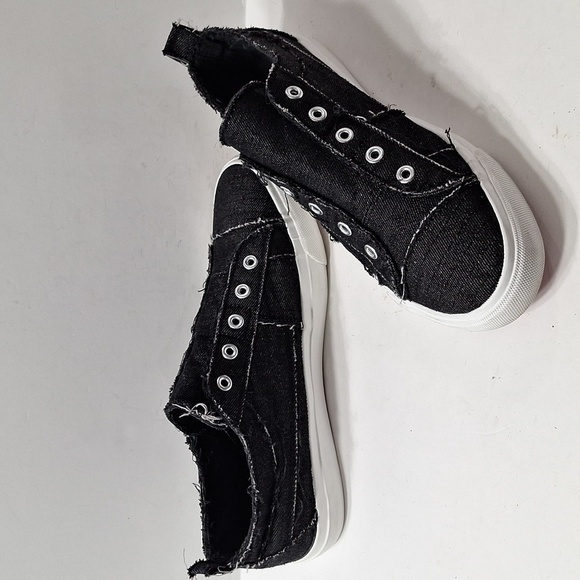 Corky’s Women’s Black Distressed Grunge Slip-On Streetwear Sneakers Size 10 - Picture 5 of 11